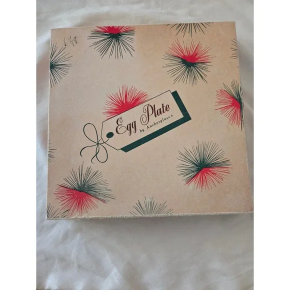 Vintage Anchor Hocking Milk Glass Deviled Egg Plate 22K Gold Trim 896 Boxed - Picture 1 of 5